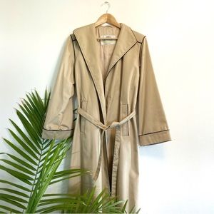 AQUASCUTUM Trench Coat